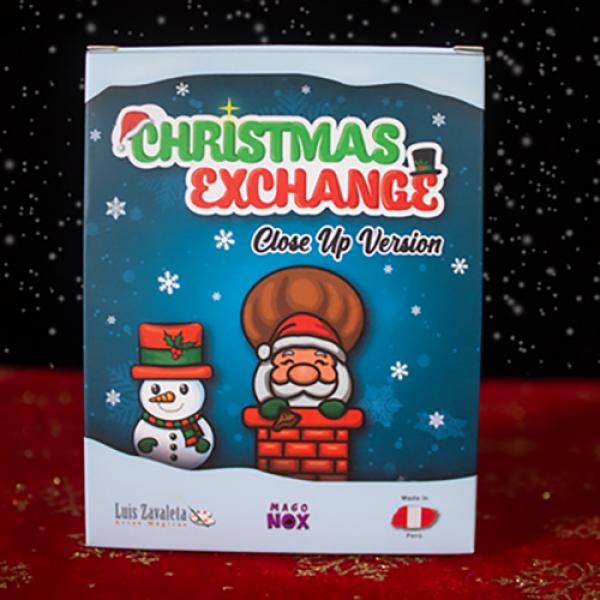 Christmas Exchange (Close Up) by Luis Zavaleta &am...