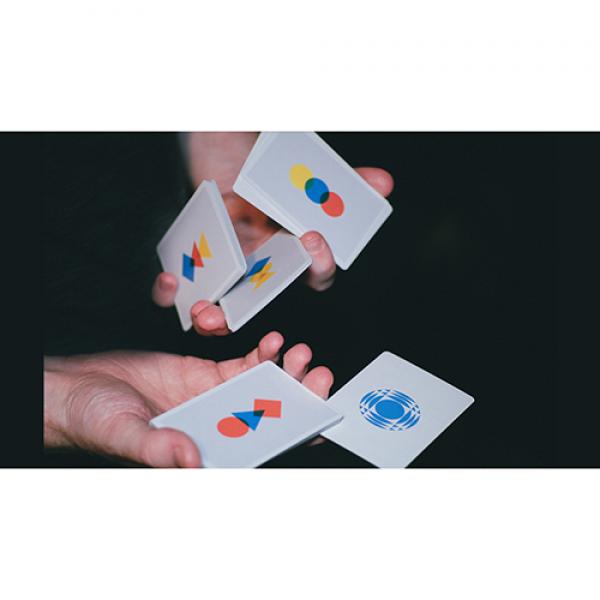 Graphic 303 Light Playing Cards